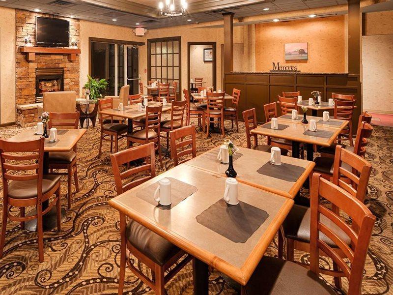 Baymont Inn & Suites Marietta Esterno foto