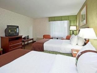 Baymont Inn & Suites Marietta Camera foto