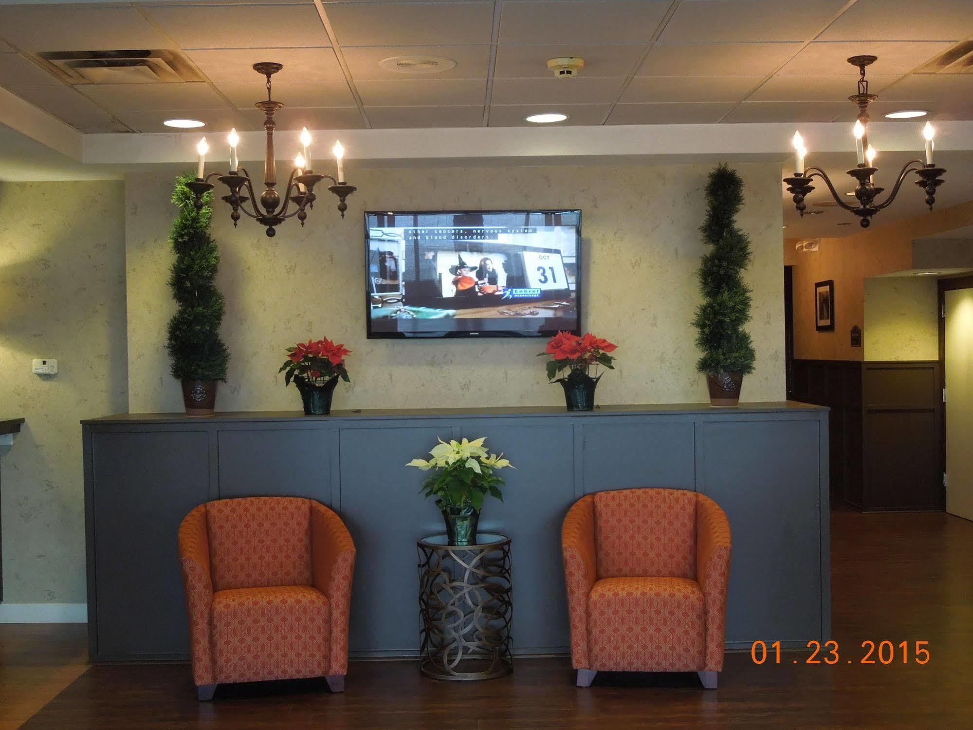 Baymont Inn & Suites Marietta Esterno foto