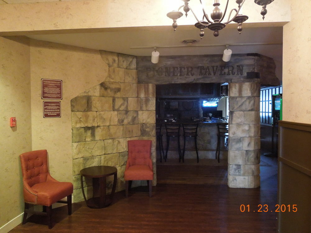 Baymont Inn & Suites Marietta Esterno foto